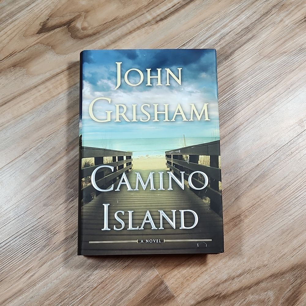 🔺️NWOT Camino Island by John Grisham Hardcover